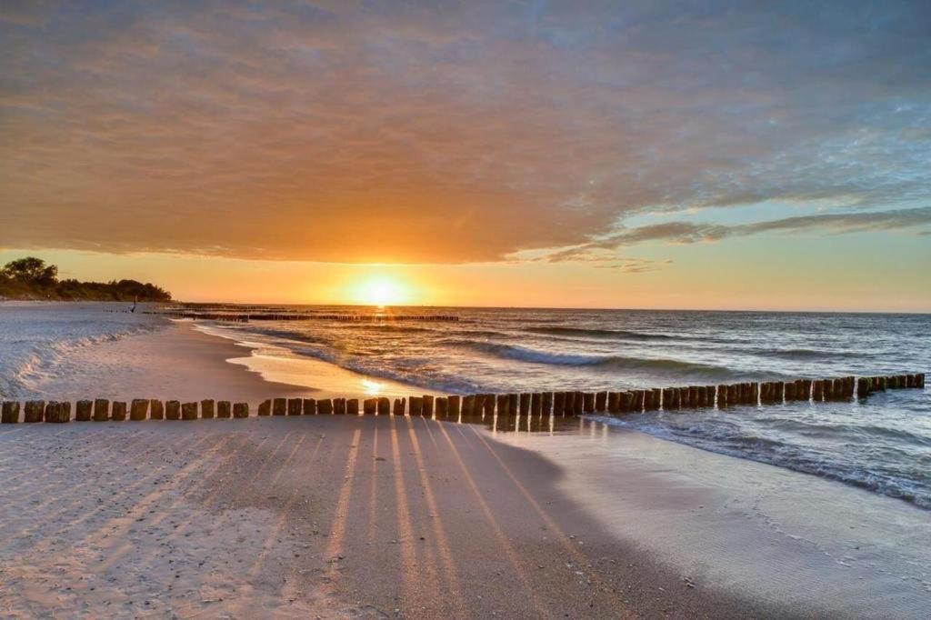 Apartamenty Sunrise Kolobrzeg Podczele 外观 照片